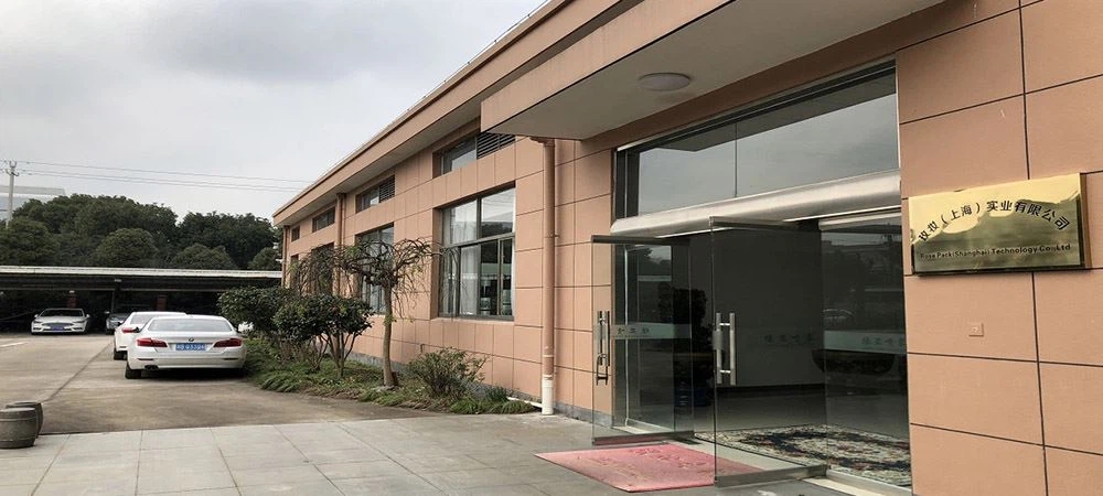 China Cosmetic Glass Bottle Manufacturer