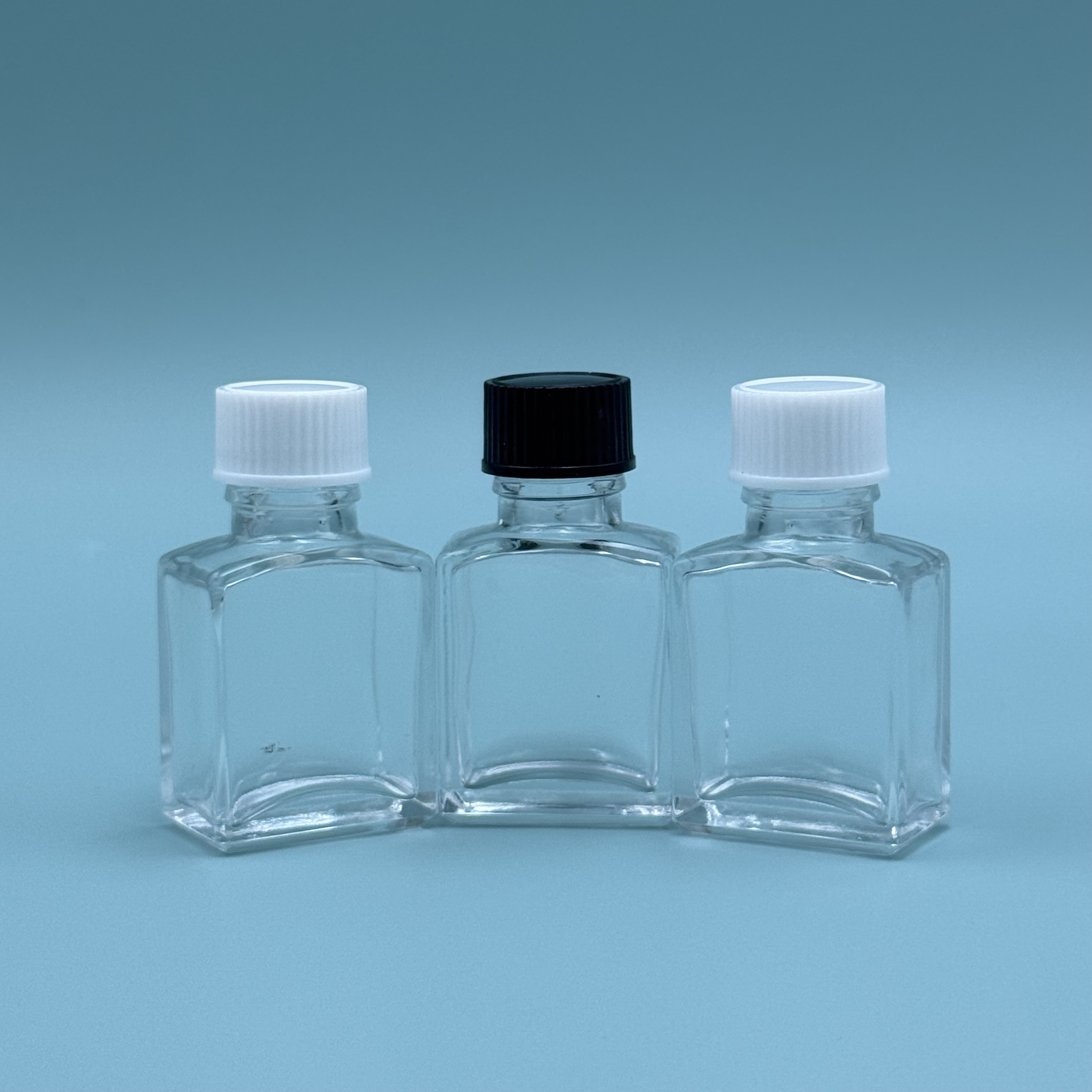 15g Glass Square Bottle