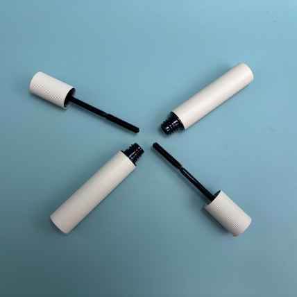 How To Choose Cosmetic Packaging Mascara Bottles Based on Different Brand Positioning